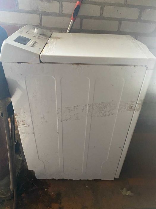 Пральна машина Indesit BTW D61053 (EU) - вертикальна