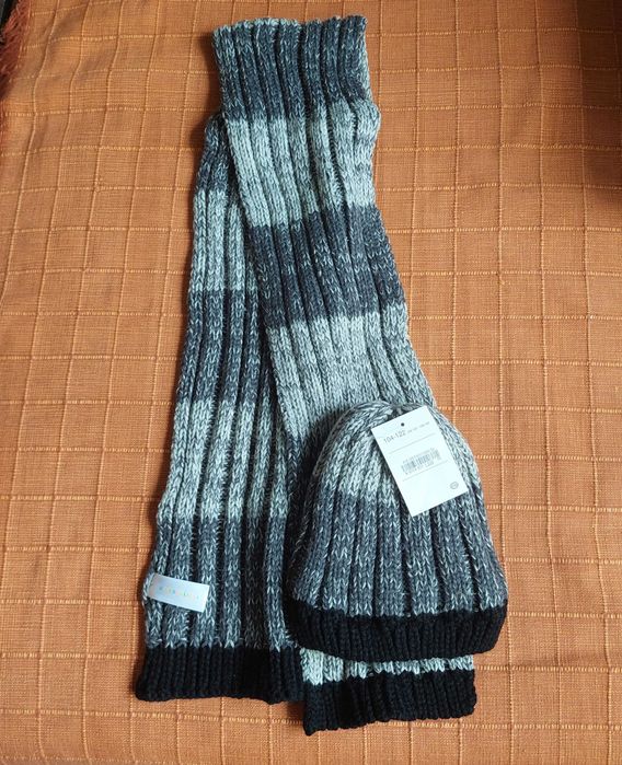 Kpl. zimowy czapka+szalik, rozmiar 104-122. C&A