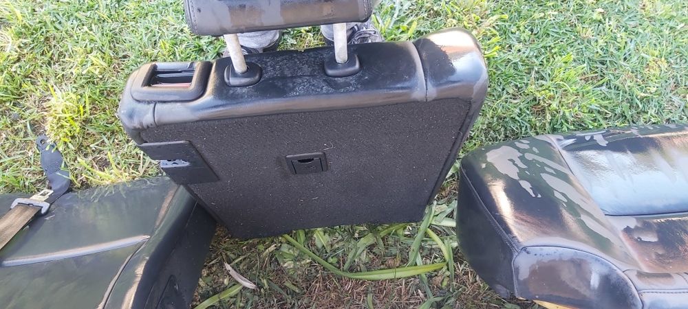 Bancos avensis t27  2010 troco