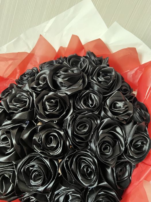 Букет з атласних стрічок