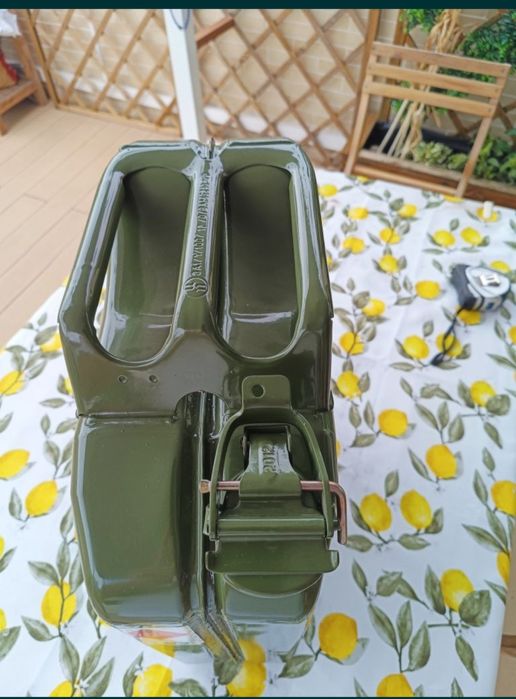 Jerry Can Metálico 20LT