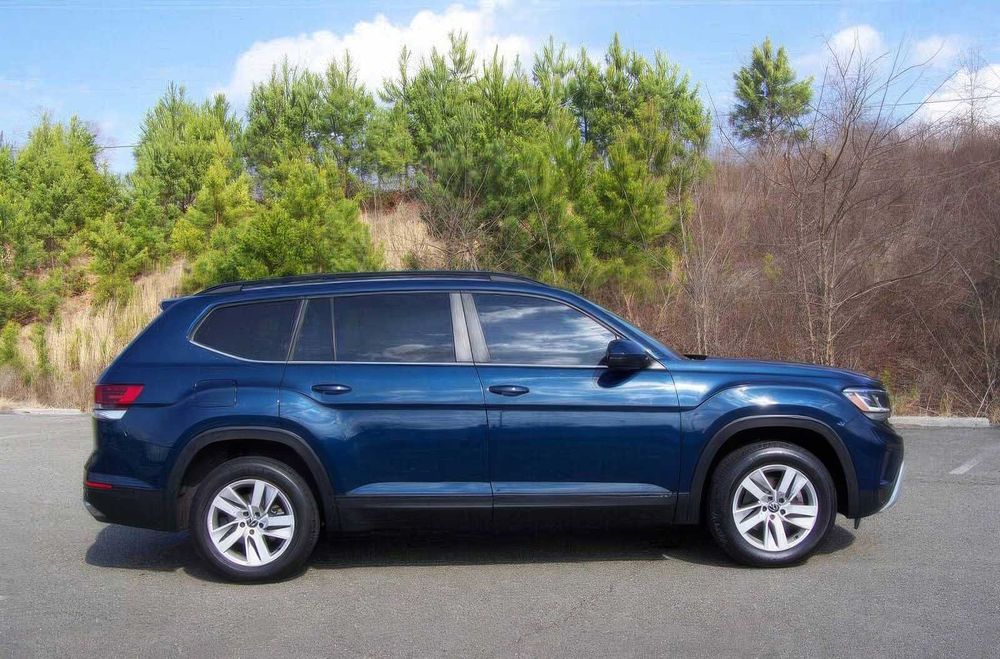 Volkswagen Atlas      2021