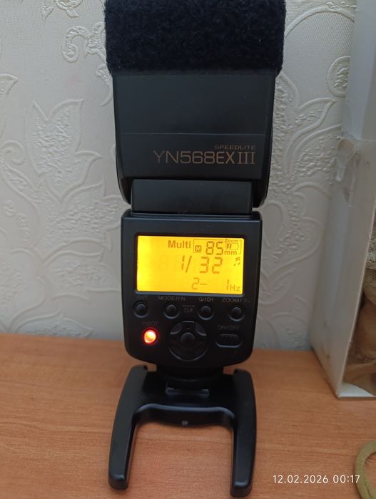 Продам вспышку . Yongnuo Speedlite YN568EX III