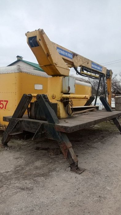 Продам автовишку 19метрів