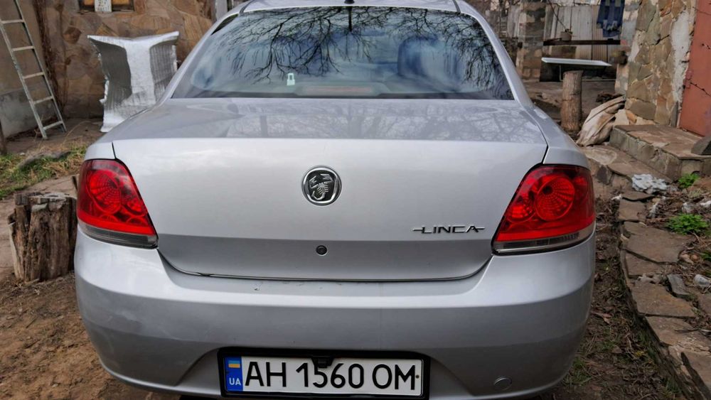 автомобиль fiat linea 1.4 t-jet
