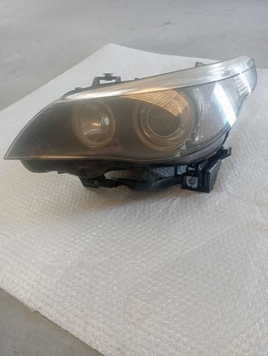 Faro esquerdo BMW 525