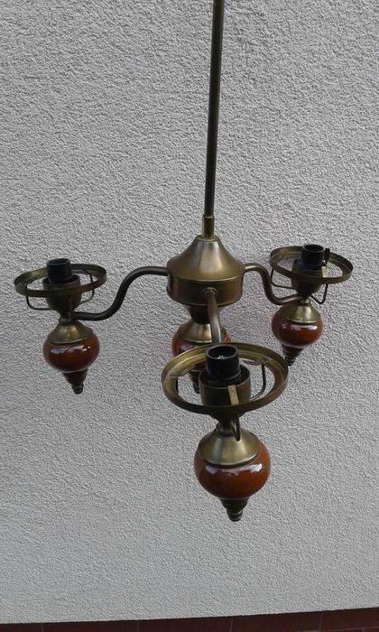 Żyrandol mosiężny