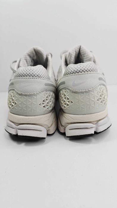 Nike Zoom Vomero 5 buty sportowe r. 45