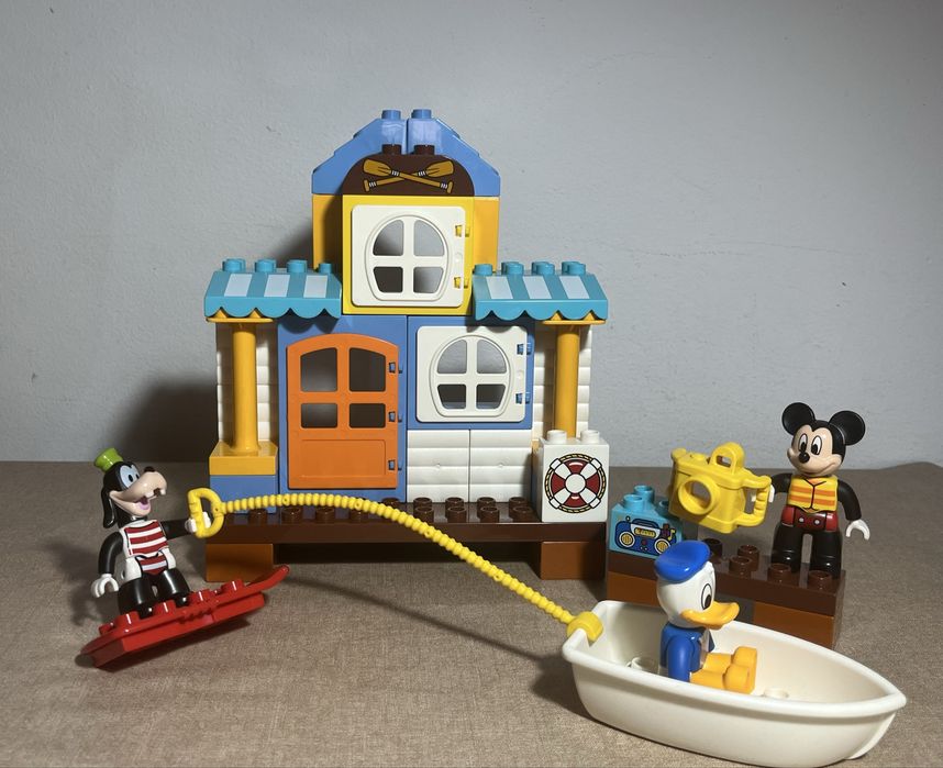 Vários Legos Mickey e Minie