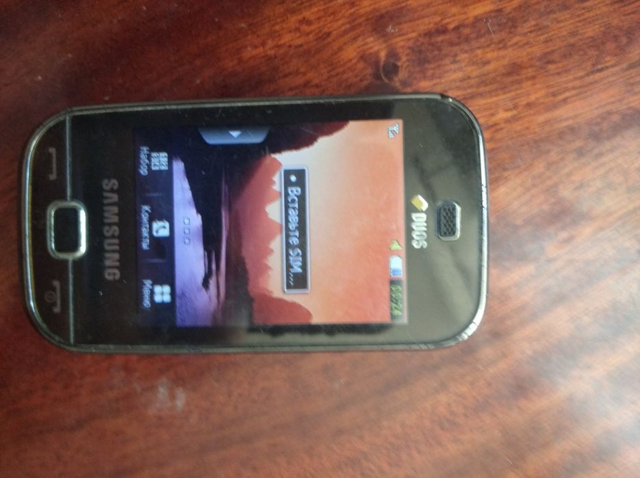 Продам   телефон