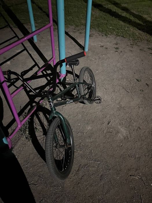 велосипед трюковий BMX