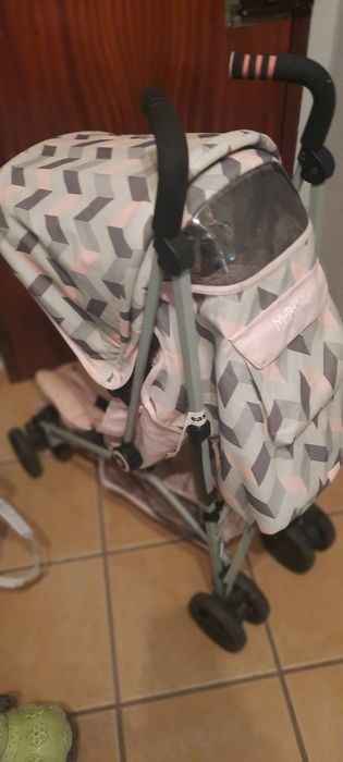 Carrinho bebé passeio Barbie