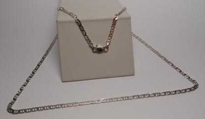 Srebrny łańcuszek wzór Gucci 51 cm. 2,8 mm.