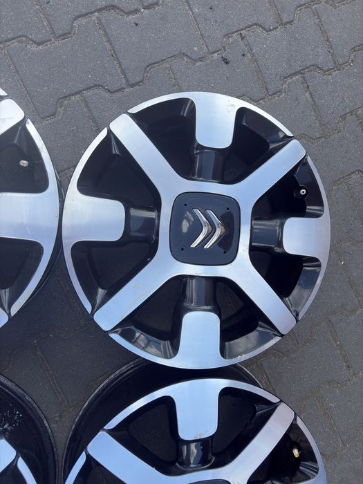 Felgi aluminiowe 17 cali 4x108 Et19 Citroen C3 Cactus
