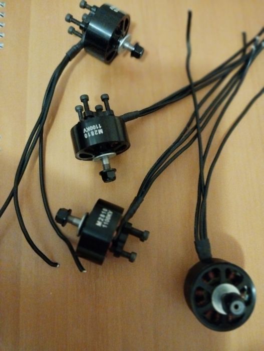 Безщітковий двигун M2810 1100KV