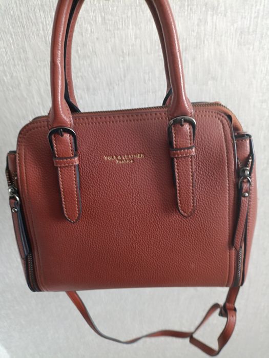 Сумка жіноча в гарному стані. Зручна, вмістка. 300грн