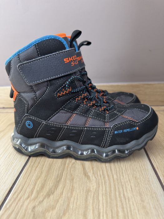 Чоботи для хлопчика skechers 33р.