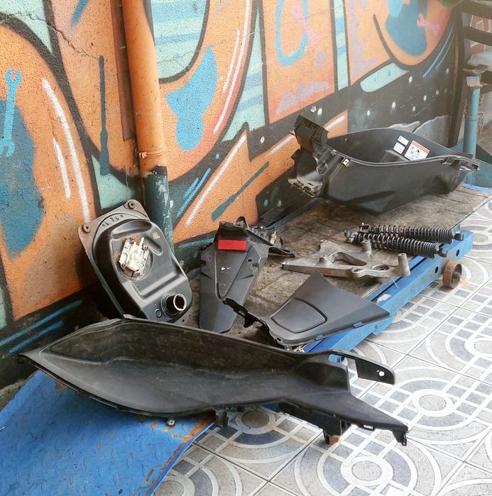 PEÇAS USADAS Honda pcx 125cc 2015/17  2 Geração