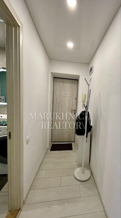 Продам! 1 к квартира вул. Січевих Стрільців (Артема) Поля Центр