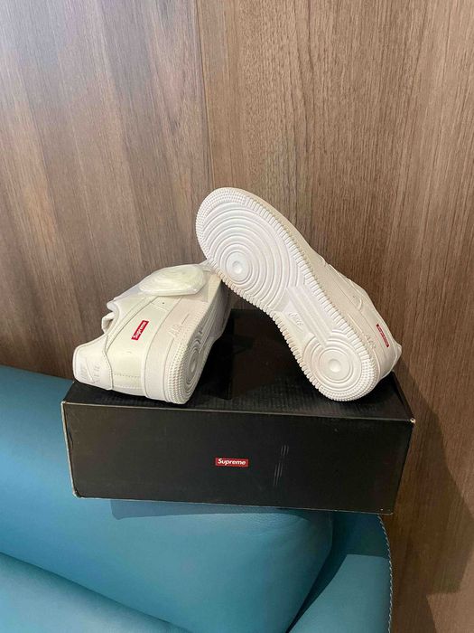Nike Air Force 1 Low Supreme Biały r.42