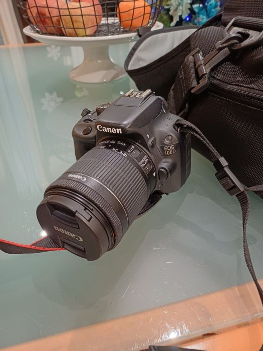 Canon 100d com 3 lentes: EF 70-300 IS USM