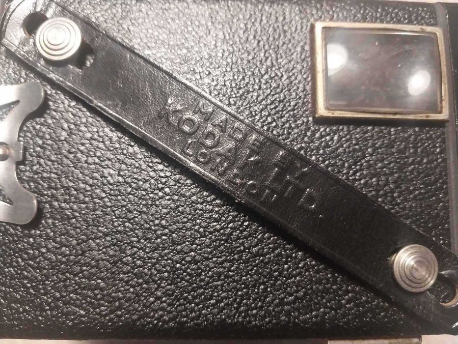 фотокамера Kodak Six-20 "Brownie" Model C. (вінтаж)