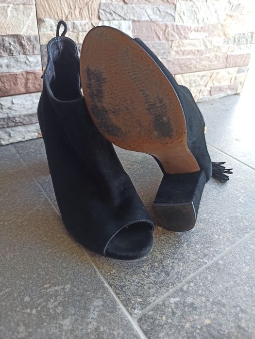 Sapato de tacão variados