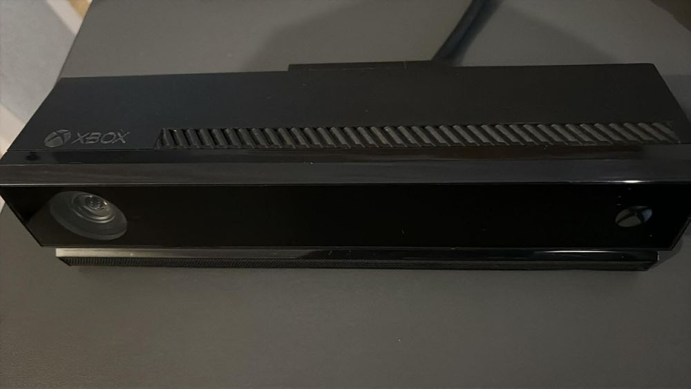 Xbox one 1TB + kinect