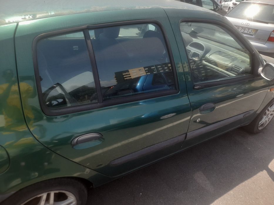 Vendo Renault clio