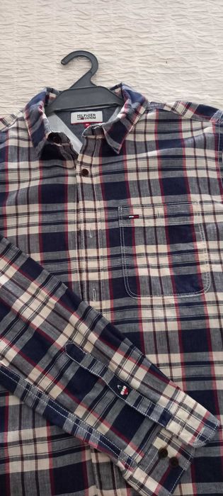 Blusões de Verão e Roupa de Homem muito pouco usada ou nova