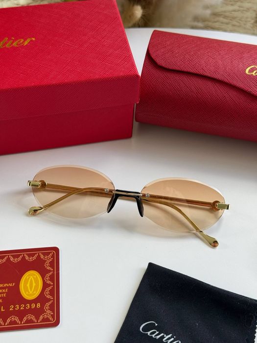 Сонцезахисні окуляри Cartier