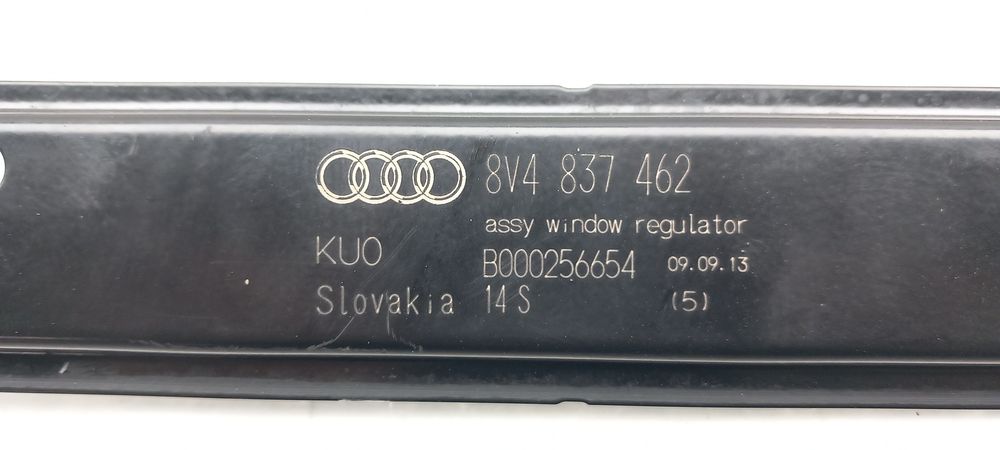 Elevador vidros frente direito AUDI A3 Sportback (8VA, 8VF)