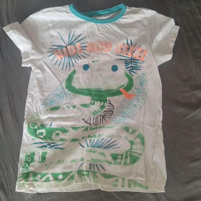 Koszulka r.128 biała z motywem