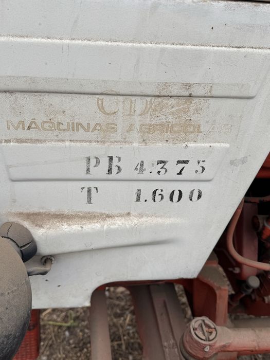 Belarus T1600 – Trator Agrícola Clássico – Documentado