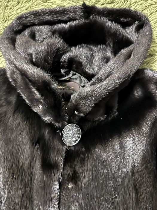 Норкова шуба в ідеальному стані