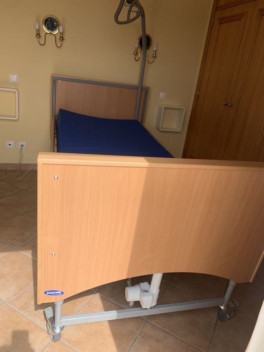 Cama articulada eléctrica