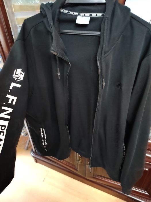 Bluza z kapturem, rozpinana