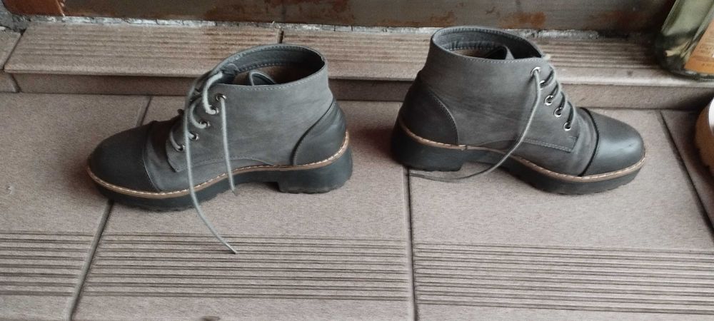 Piękne buty 38 damskie