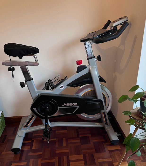 Bicicleta indoor/ Bicicleta estática/ Spinning