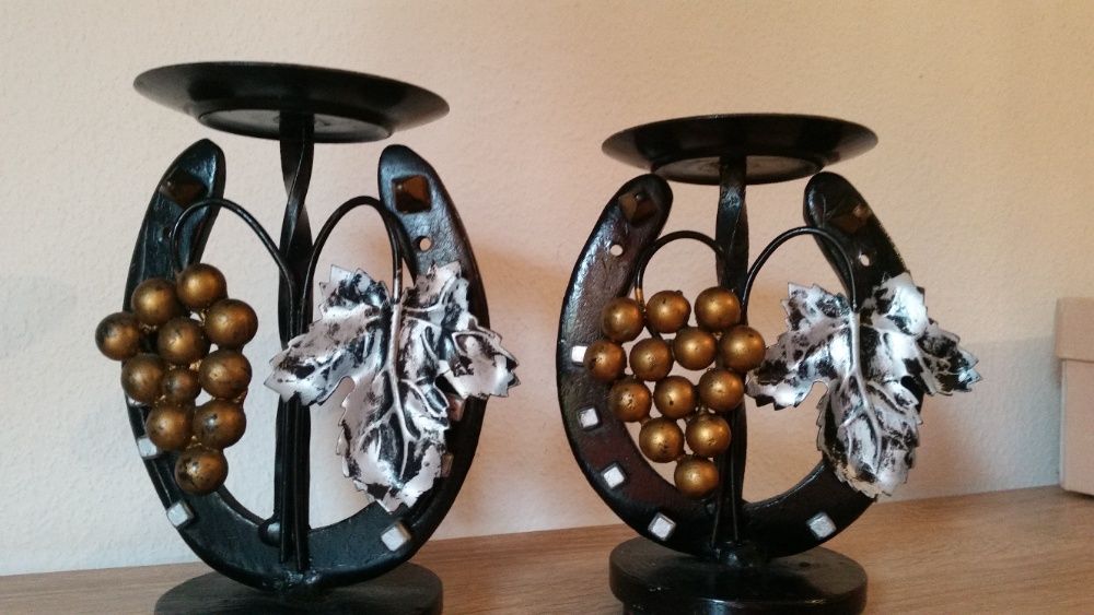 castiçais en ferro fojado tardiçao suiza cachos de uvas