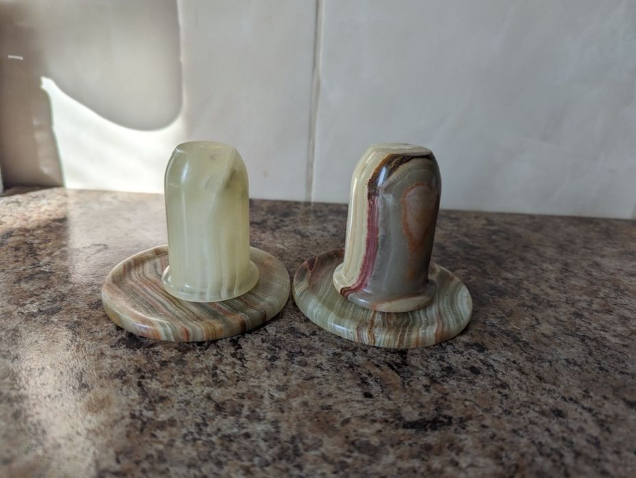 Солонка/перечница из оникса