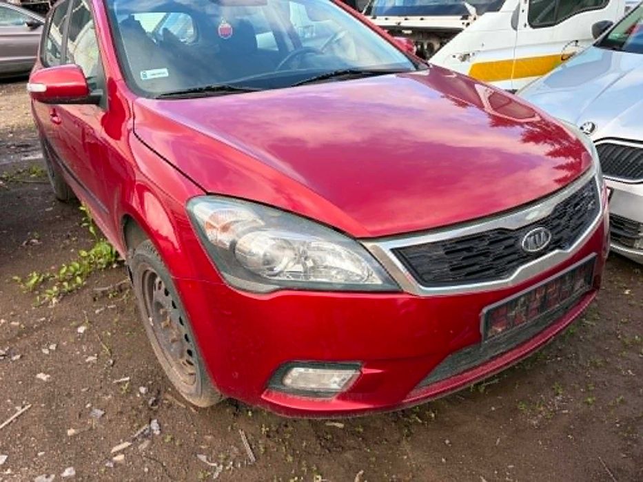 Kia Ceed cee'd lift 2009 1.4 do rozbiórki na części