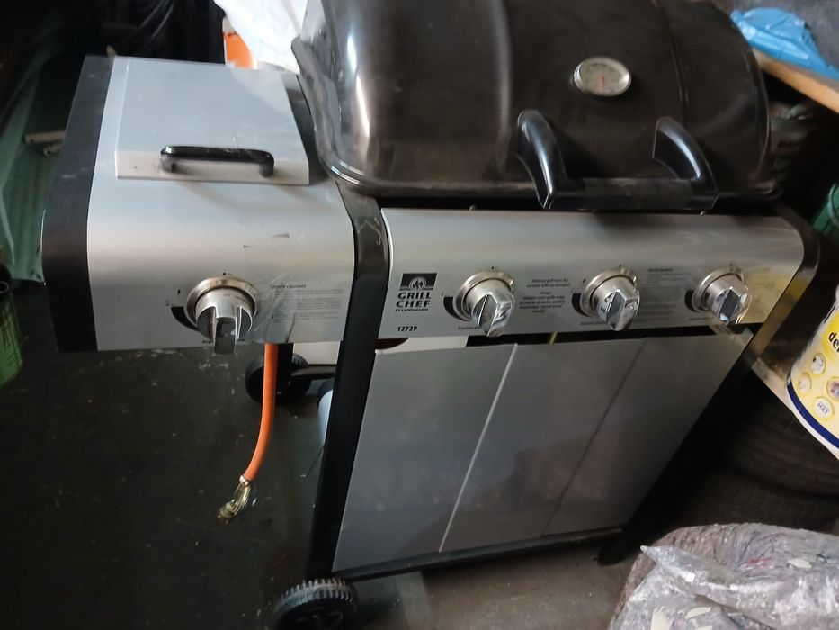 Grill gazowy 3 palnikowy