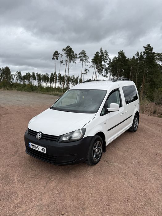Volkswagen Caddy 2014р