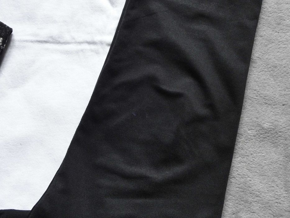 Zestaw dziewczęcy strój na W-F. Roz S. Tanio.