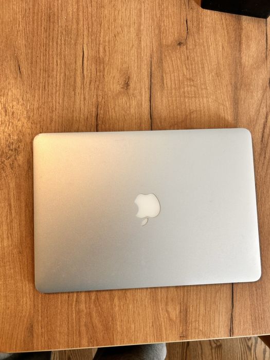MacBook Air 13, 2011 - на запчастини