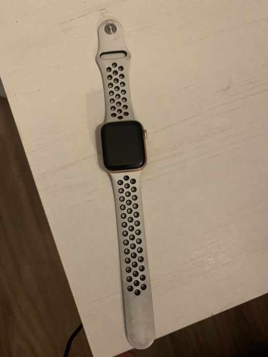 Apple Watch Series 5
