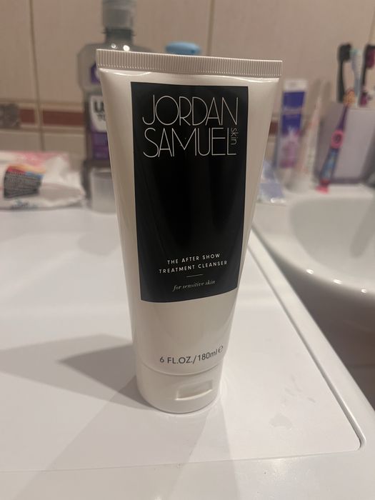 Jordan Samuel Skin oil cleanser