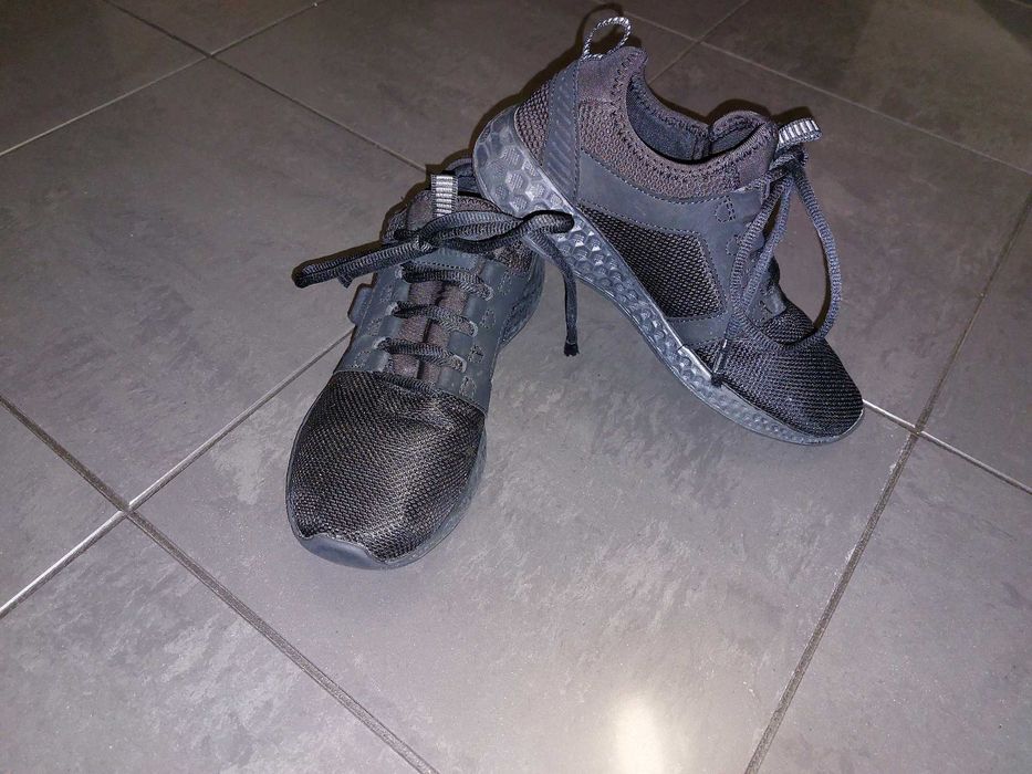 Buty adidasy dla chłopca .