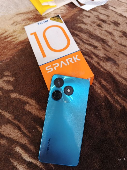 Телефон и аксессуары